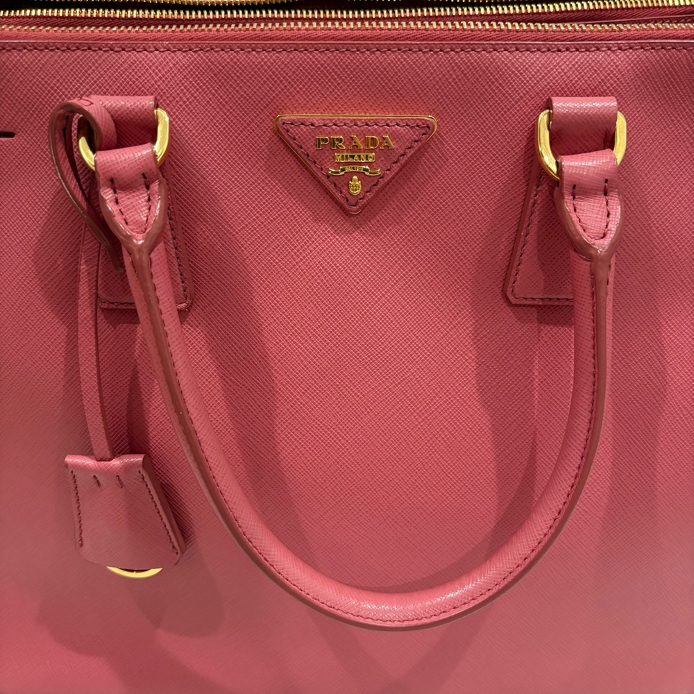 Authentic Prada Saffiano Leather Double Zip Pink Galleria Tote Bag - Picture 2 of 10